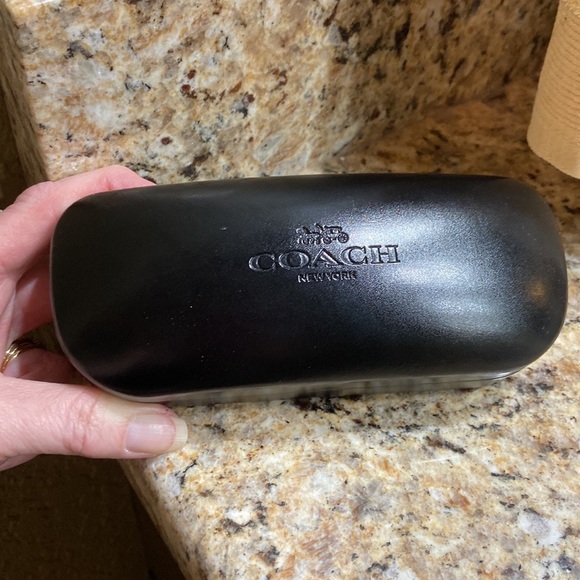 Sunglasses by Coach Brand. NWOT! - Picture 14 of 15